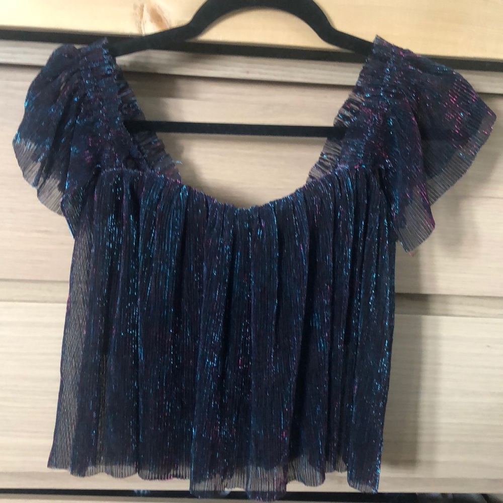 Fun holographic Urban Outfitters crop top!
